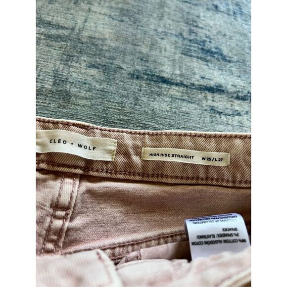 Cleo + Wolf Peach Distressed High Rise Straight Jeans Women's 25 x 27 - Picture 3 of 7